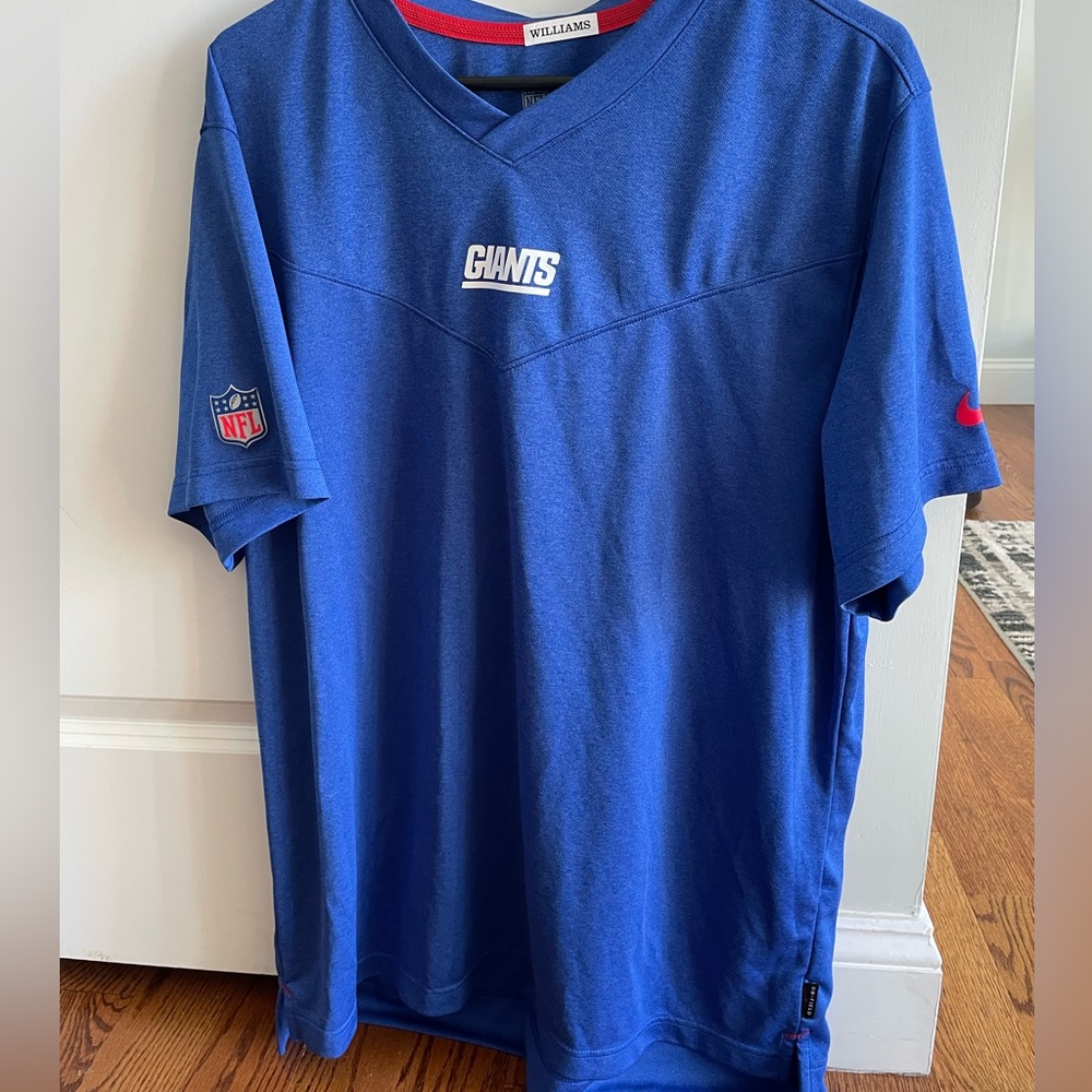 Mens New York giants nike dri fit shirt